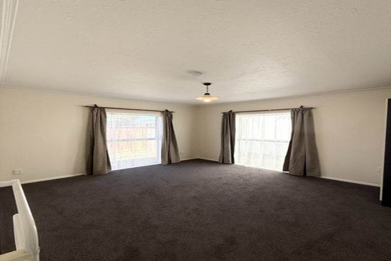 Photo of property in 3 Newbridge Place, Ilam, Christchurch, 8041