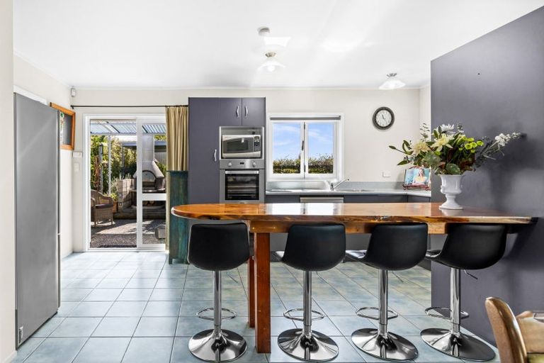 Photo of property in 39a Harper Road, Waimarama, Havelock North, 4294