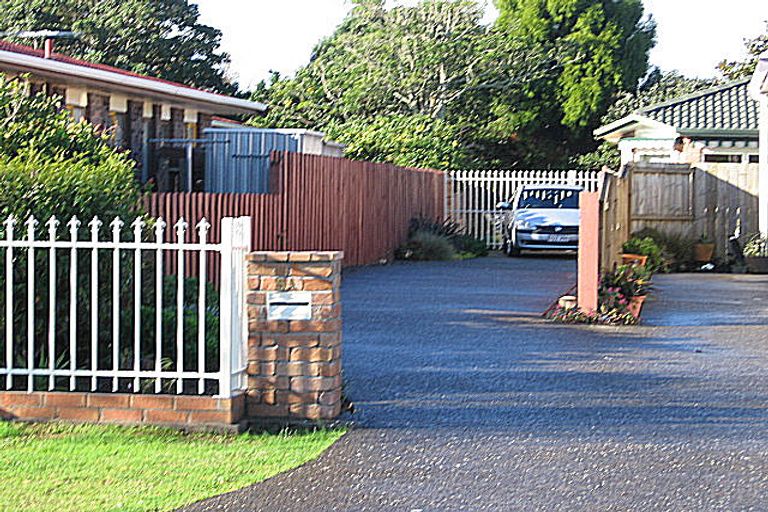 Photo of property in 5a Hatton Road, Orewa, 0931