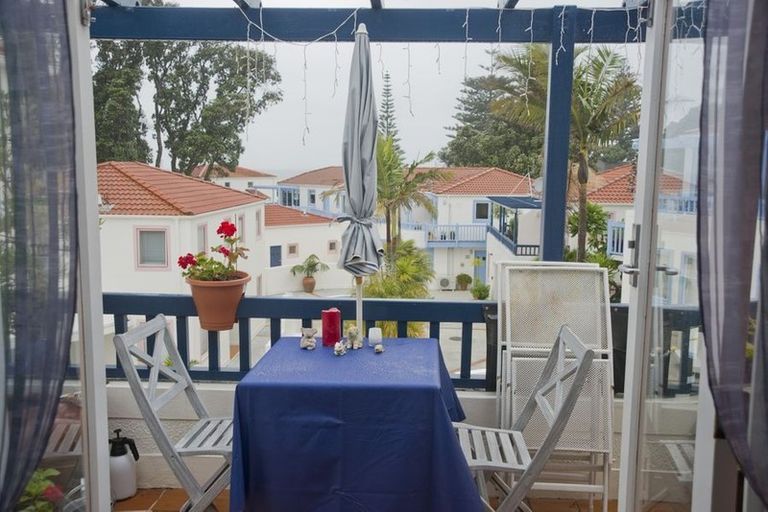 Photo of property in Oceanside Apartments, 10/453 Hibiscus Coast Highway, Orewa, 0931