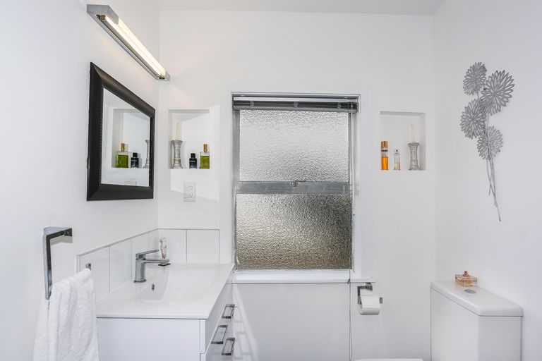 Photo of property in 11 Harrisville Road, Tuakau, 2121