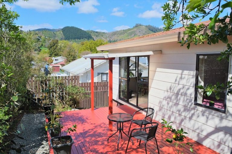 Photo of property in 9 Rimu Street, Toi Toi, Nelson, 7010