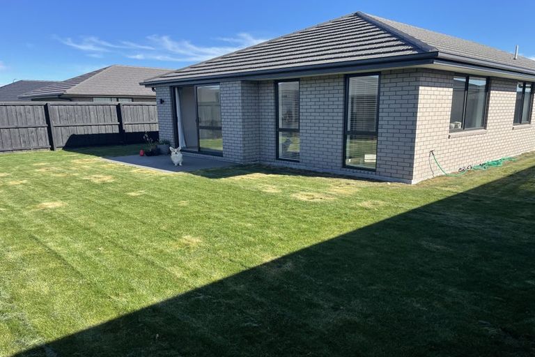 Photo of property in 187 Faringdon Boulevard, Rolleston, 7615