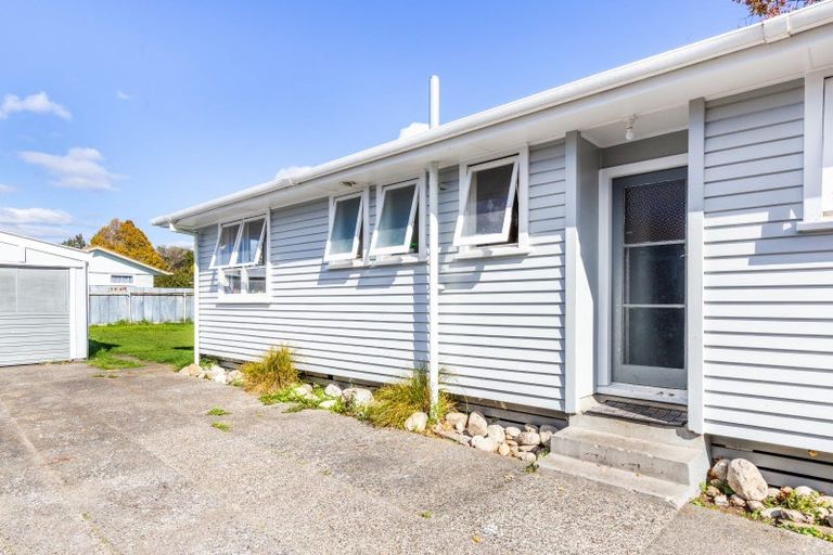 Photo of property in 20 Tamakui Grove, Turangi, 3334