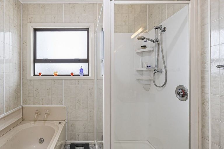 Photo of property in 614 Lincoln Road, Everett Park, Inglewood, 4389