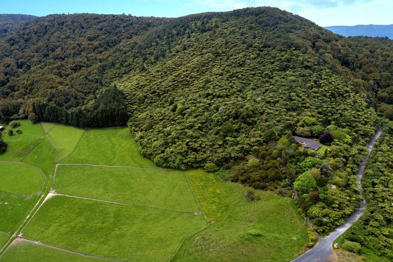Photo of property in 231 Millar Road, Lake Okareka, Rotorua, 3076