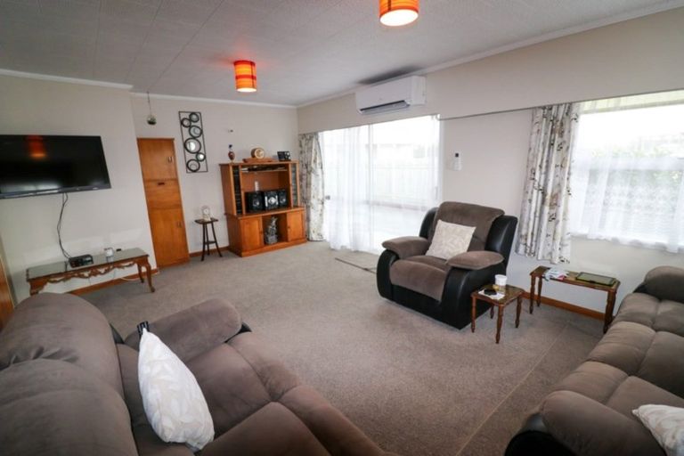 Photo of property in 1/222 High Street, Dannevirke, 4930