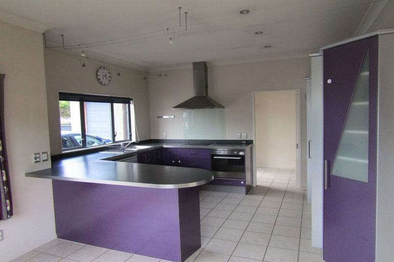 Photo of property in 35 Kawatiri Grove, Wainuiomata, Lower Hutt, 5014