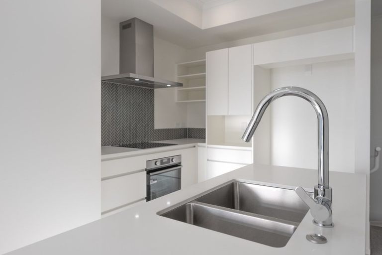 Photo of property in 17/1 Scott Road, Hobsonville, Auckland, 0616