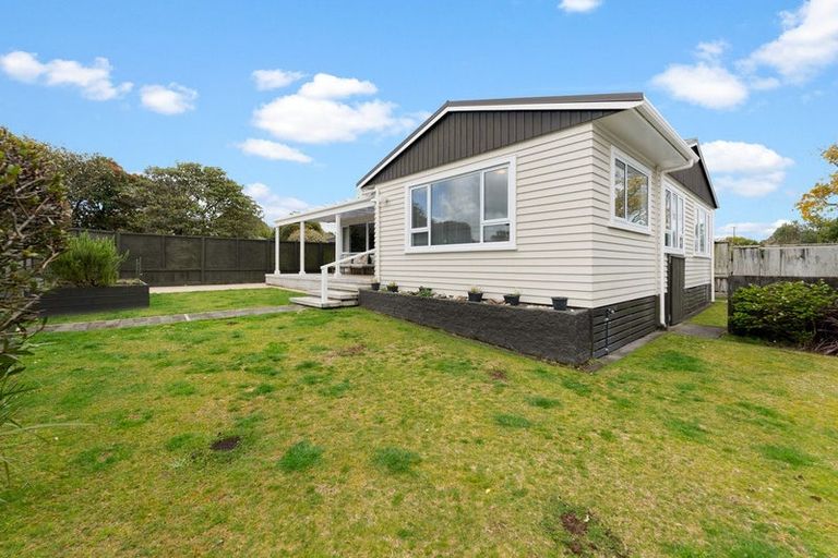 Photo of property in 3b Wheeler Place, Upper Vogeltown, New Plymouth, 4310