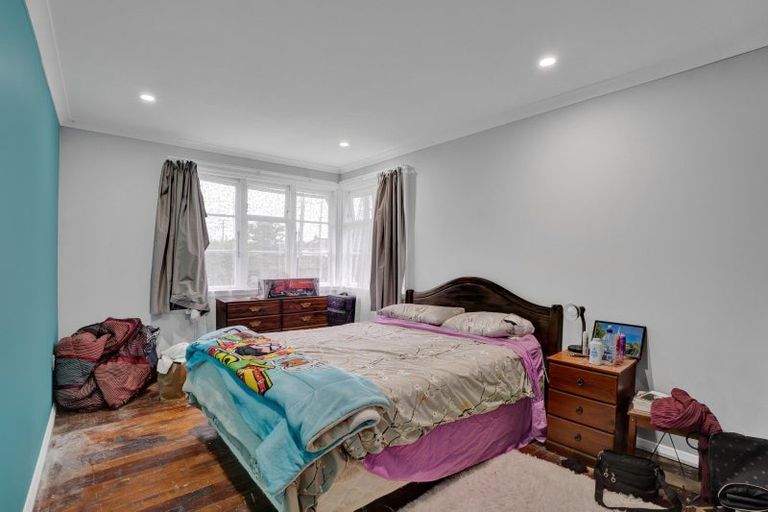 Photo of property in 10 Acourt Street, Hawera, 4610