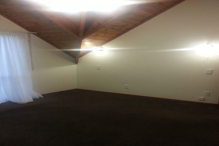 Photo of property in 64b Pleasant Road, Glen Eden, Auckland, 0602