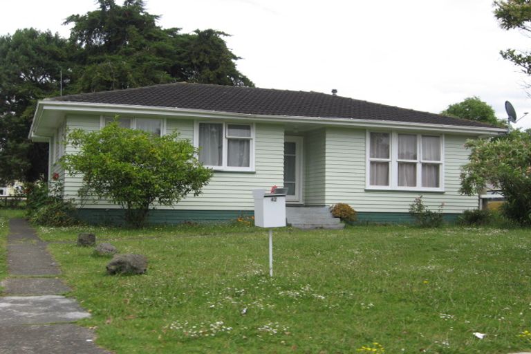 Photo of property in 42 Heyford Close, Mangere, Auckland, 2022