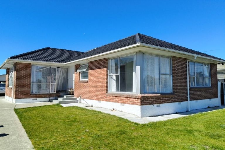 Photo of property in 18 Clearbrook Street, Shirley, Christchurch, 8052