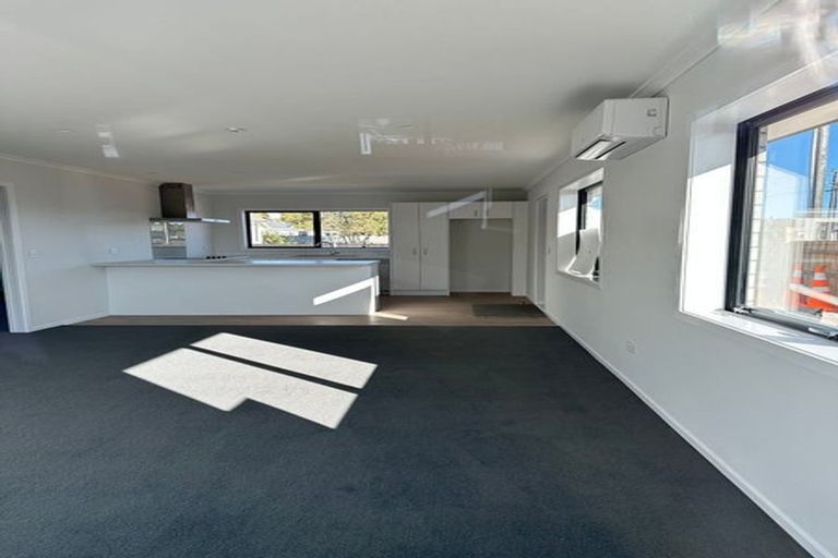 Photo of property in 128a Weraroa Road, Levin, 5510