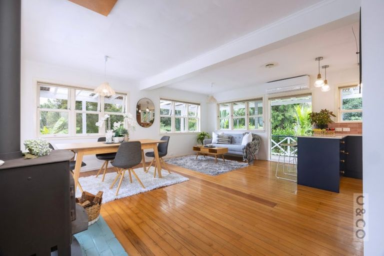Photo of property in 244 School Road, Waimauku, 0881