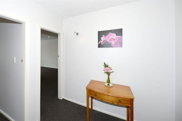 Photo of property in 4/6 Kinloch Street, St Albans, Christchurch, 8014