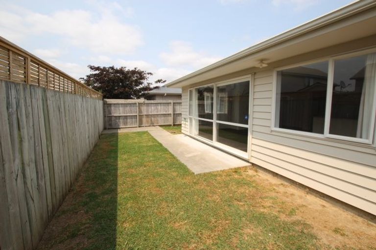 Photo of property in 7 Poaka Avenue, Takanini, 2112