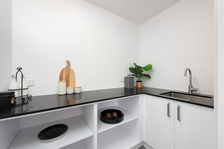 Photo of property in 23 Kiritiana Close, Pyes Pa, Tauranga, 3112