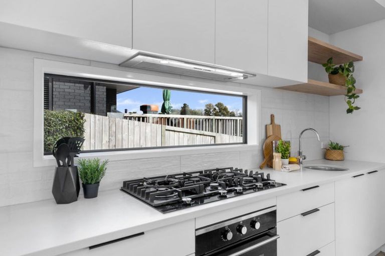 Photo of property in 18 Hass Drive, Ohauiti, Tauranga, 3112