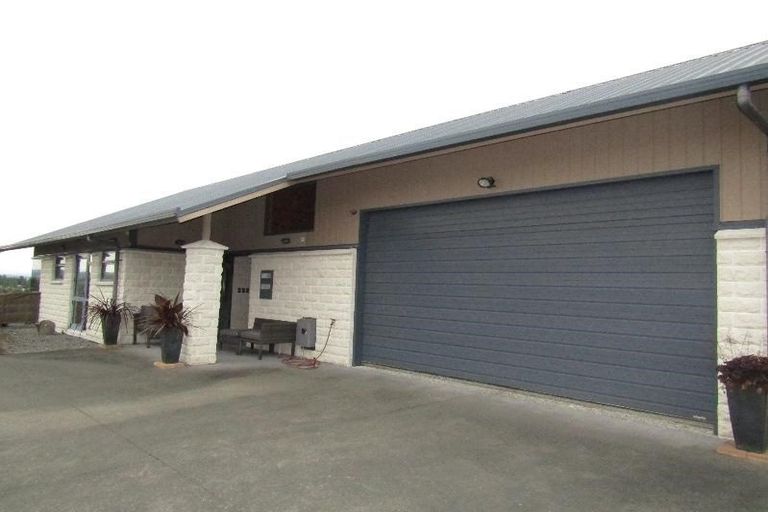 Photo of property in 1/4 Julies Way, Rangatira Park, Taupo, 3330