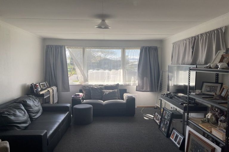 Photo of property in 77 Meeanee Road, Taradale, Napier, 4112