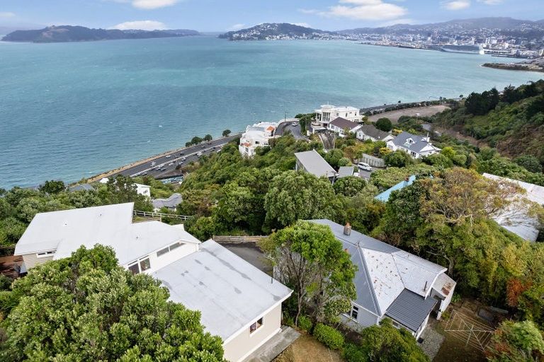 Photo of property in 7 Homebush Road, Khandallah, Wellington, 6035