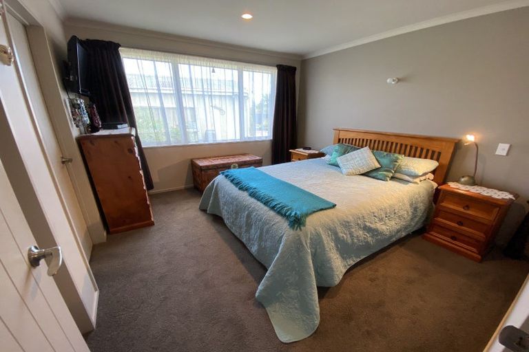 Photo of property in 1 Powick Street, Westport, 7825