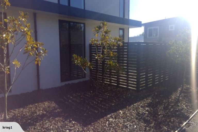 Photo of property in 4/277 Kilmore Street, Christchurch Central, Christchurch, 8011