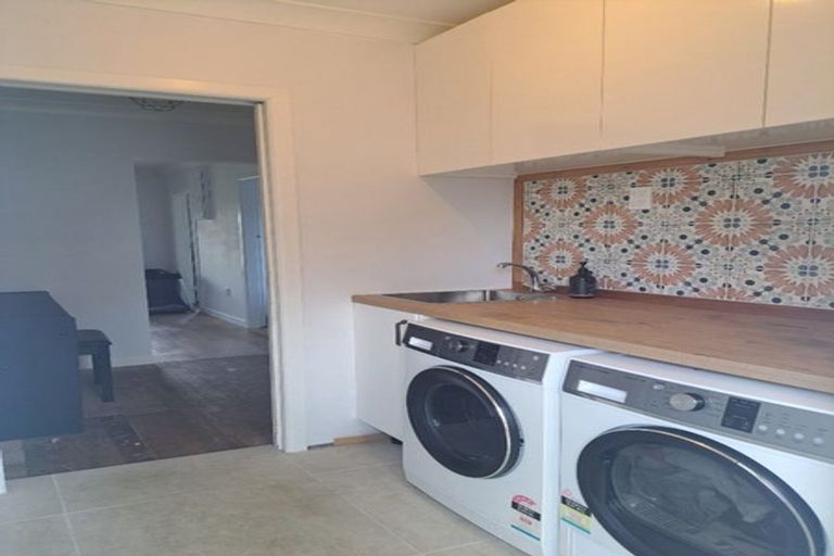 Photo of property in 61 King Street, Waiuku, 2123