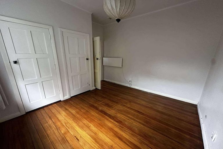 Photo of property in 83 Sunshine Avenue, Karori, Wellington, 6012