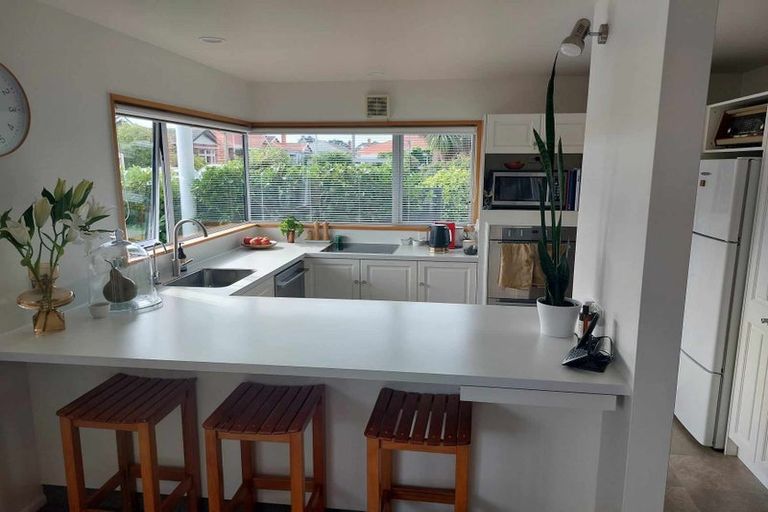 Photo of property in 2a Massey Avenue, Saint Clair, Dunedin, 9012