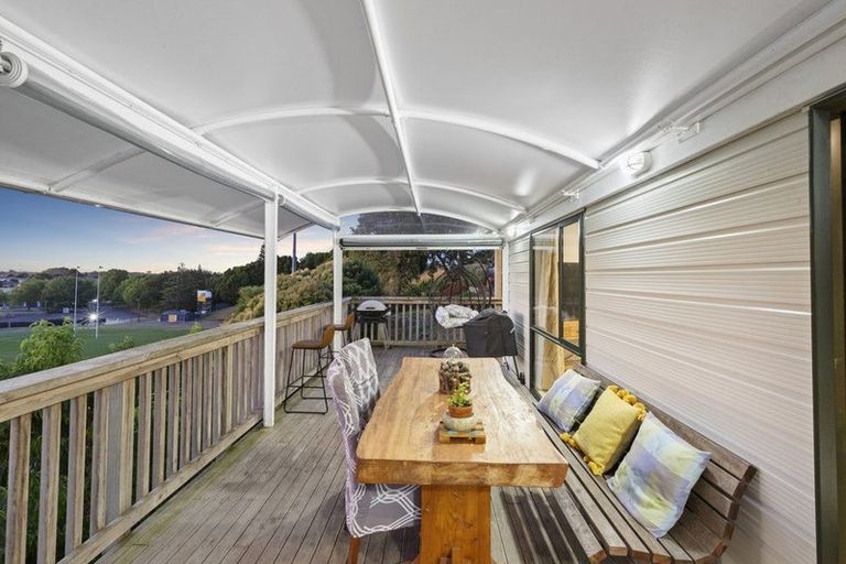 Photo of property in 8a Prospect Terrace, Pukekohe, 2120