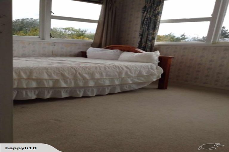 Photo of property in 38 Dellwood Avenue, Henderson, Auckland, 0612