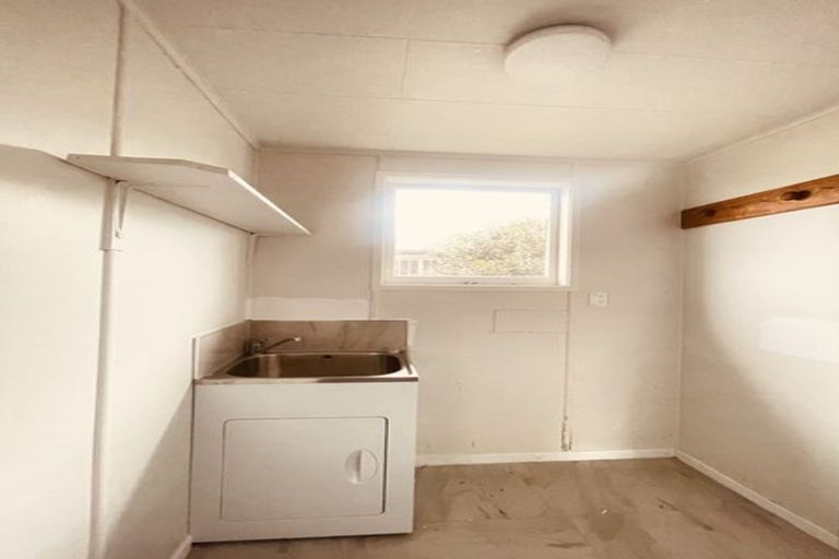 Photo of property in 47 Friesian Drive, Mangere, Auckland, 2022