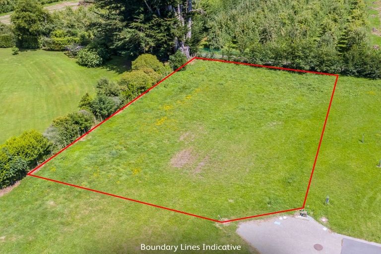 Photo of property in 13 Oates Place, Greytown, 5712