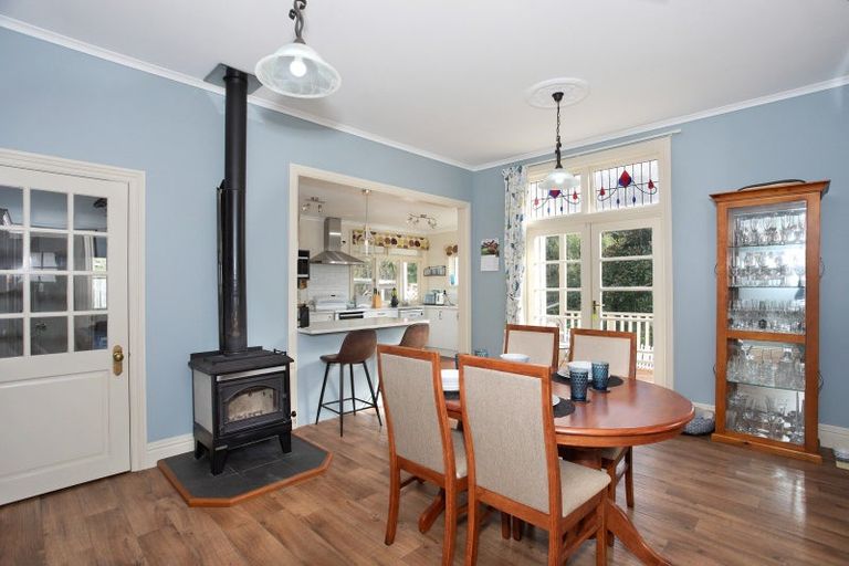 Photo of property in 110 Hastings Street, Halcombe, Feilding, 4779