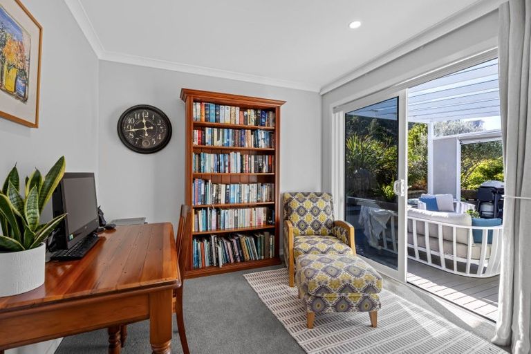 Photo of property in 134 Arran Point Parade, Orewa, 0931