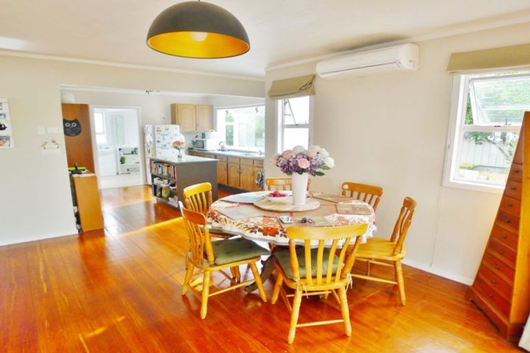 Photo of property in 1/43 Rimu Street, New Lynn, Auckland, 0600