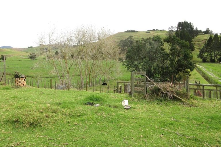 Photo of property in 94 Maungakaramea Road, Puwera, Whangarei, 0178
