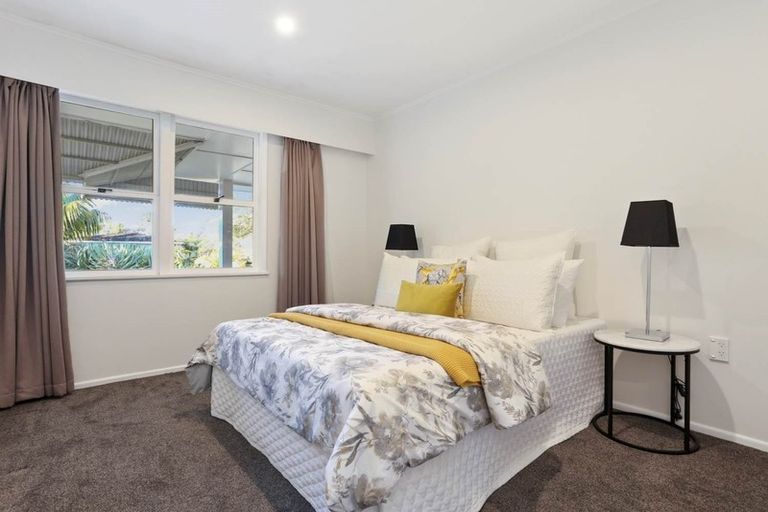 Photo of property in 2 Imatra Place, Sunnyhills, Auckland, 2010