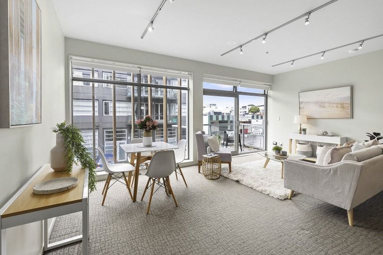 Photo of property in Revolucion Apartments, 106e/28 Torrens Terrace, Mount Cook, Wellington, 6011