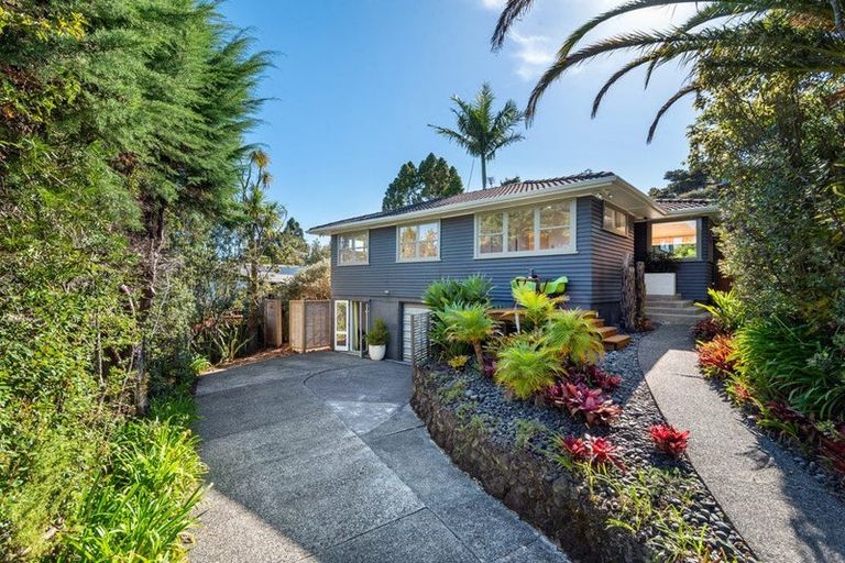 Photo of property in 7 Brussells Place, Birkenhead, Auckland, 0626