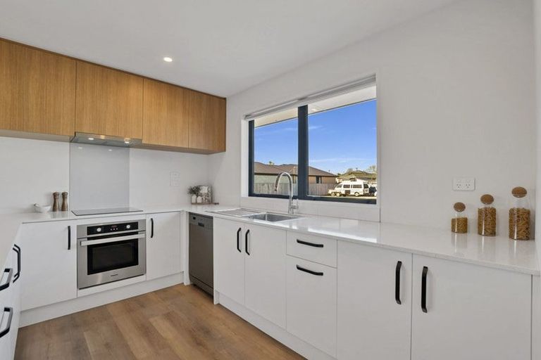Photo of property in 1/22b Hopkins Street, Woolston, Christchurch, 8023