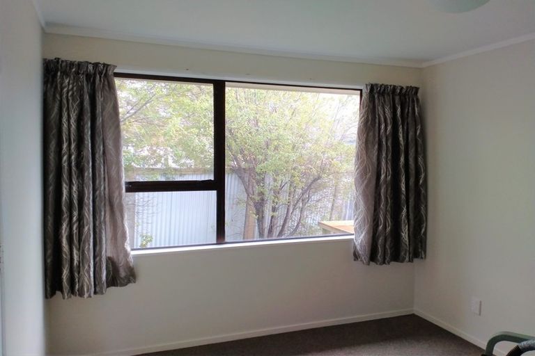 Photo of property in 25 Jeffares Place, Taradale, Napier, 4112