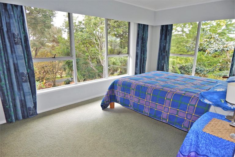 Photo of property in 8 Paretu Drive, Kerikeri, 0294