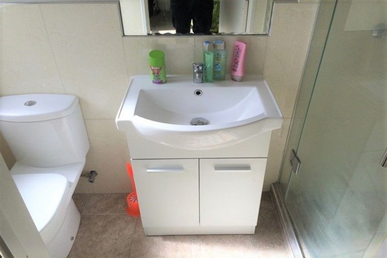 Photo of property in 14 Shayla Place, Favona, Auckland, 2024