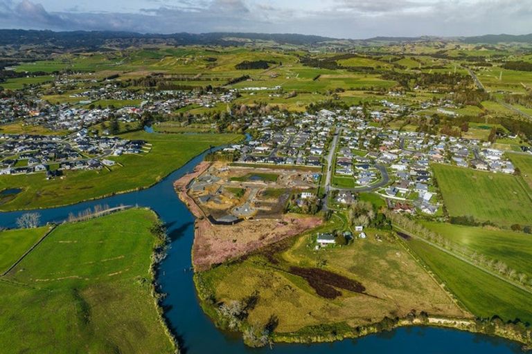 Photo of property in 38 Ferry Road, Waipu, 0510