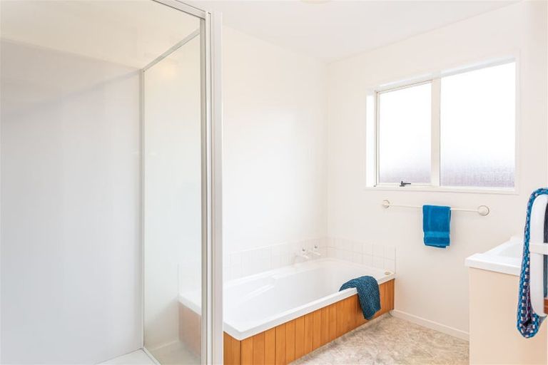 Photo of property in 15 Mcleish Lane, Spreydon, Christchurch, 8024