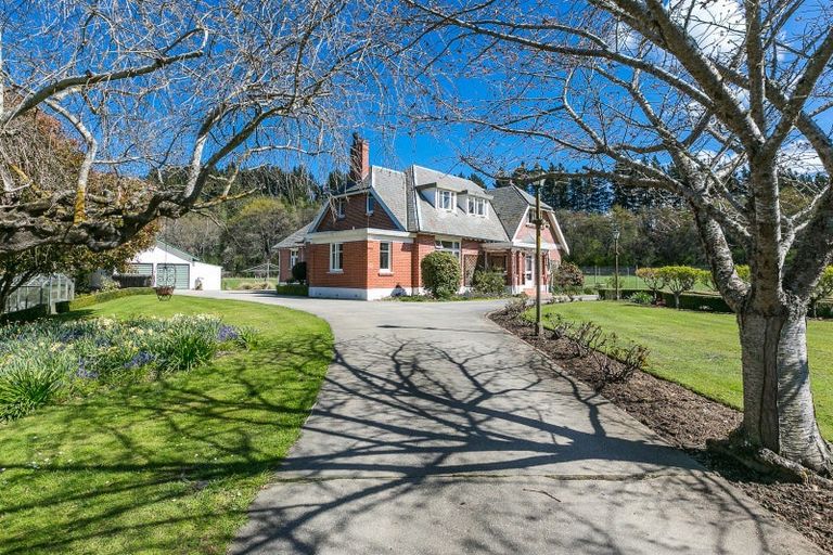 Photo of property in 15 Stenhouse Road, Mount Trotter, Palmerston, 9481